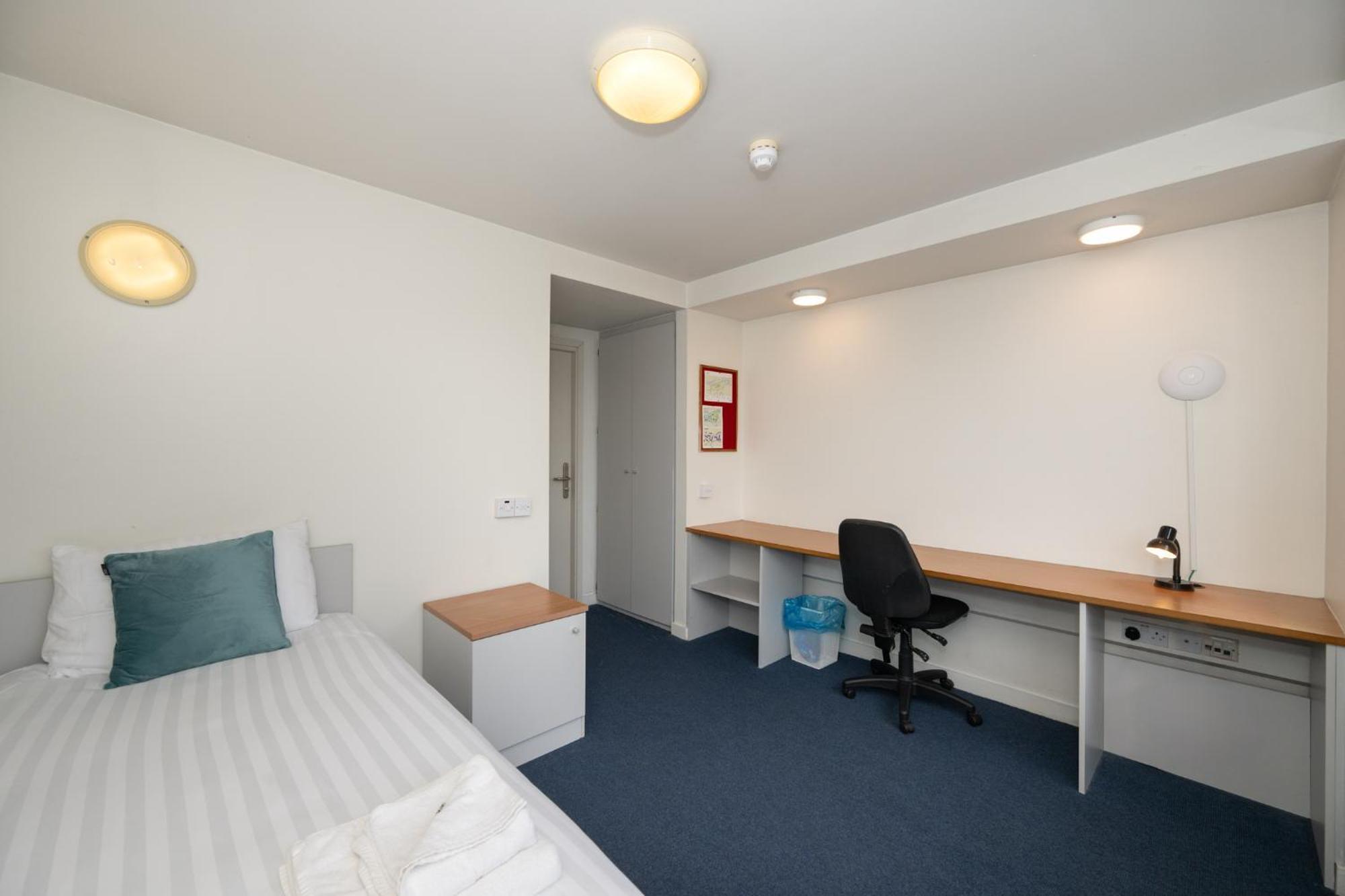 Victoria Mills - Ucc Summer Beds Cork Extérieur photo